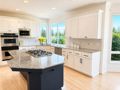 Kitchen & Dining photo