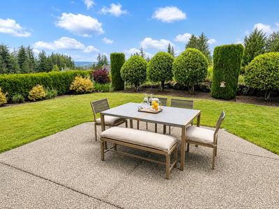 Exterior & Grounds photo